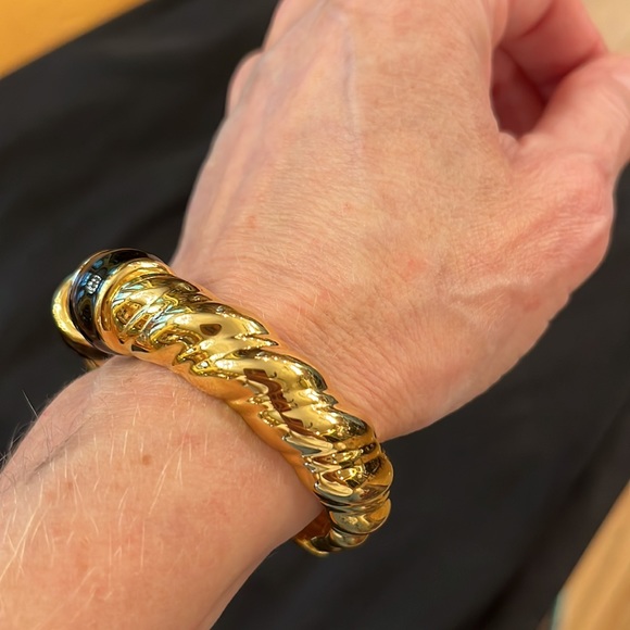 Vintage Joan Rivers Chunky Gold Pearl Clamper Cuff Bracelet Heavy Solid - Picture 11 of 16